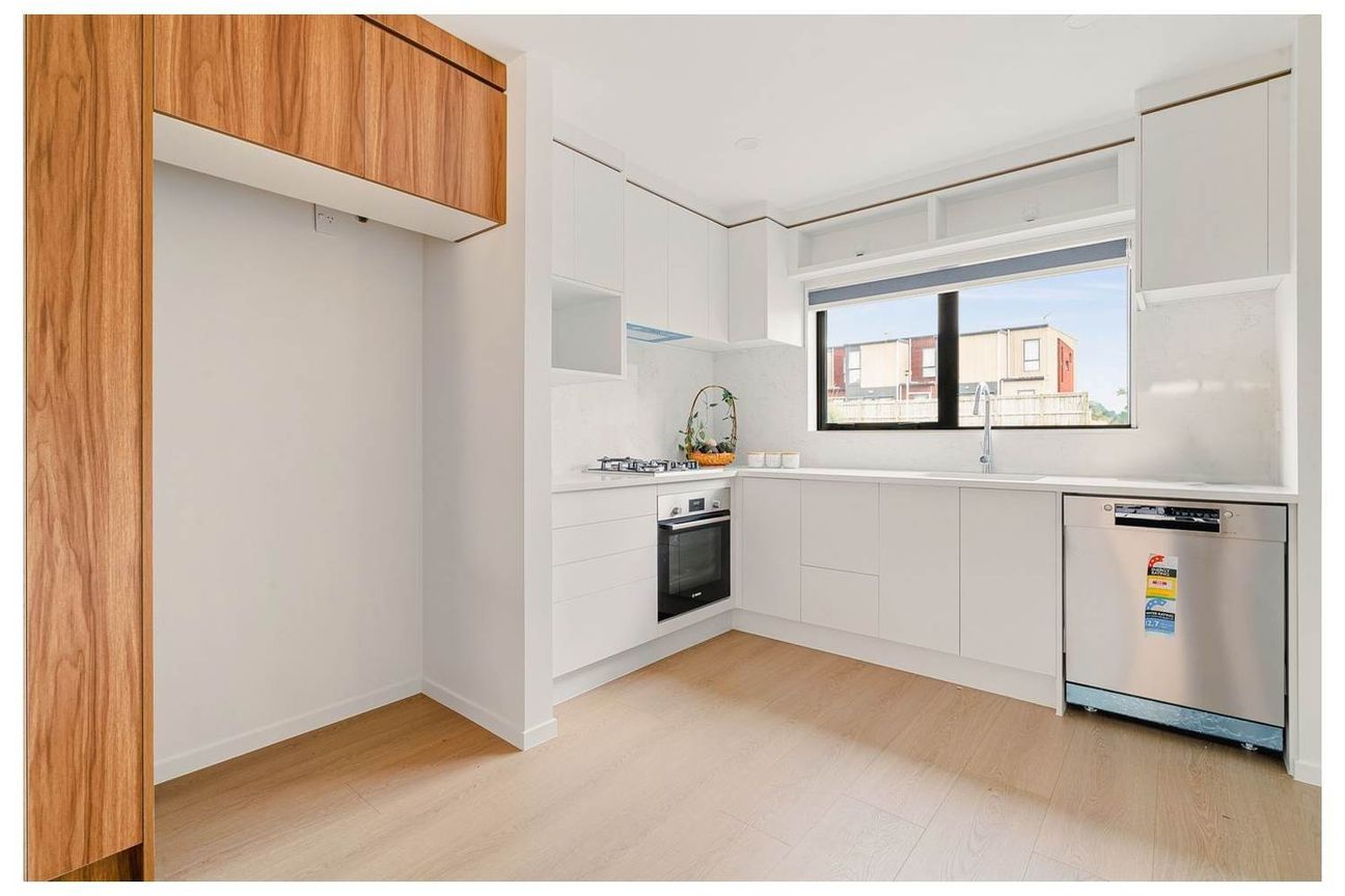 Home in a Prime Location - View 3