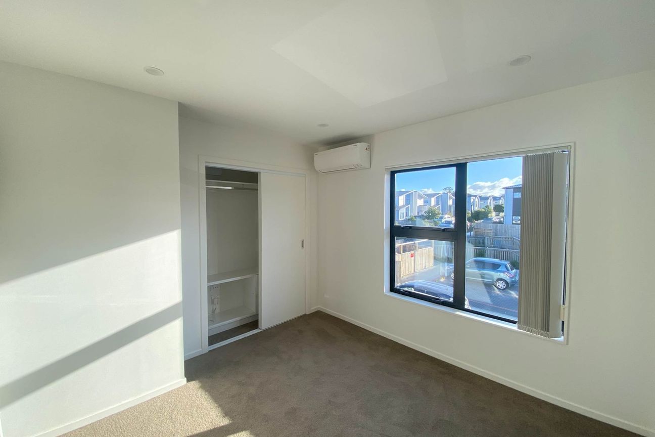Brand new home in a prime location - Flere