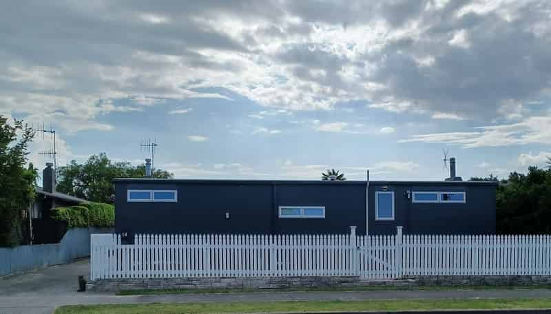 14 Merton Crescent, Pirimai