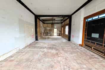 Character Remuera Corner Retail | 86 m2