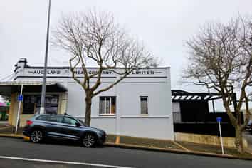 Character Remuera Corner Retail | 86 m2