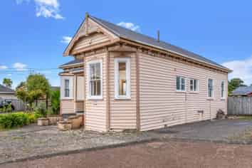 1/388 West Coast Road, Glen Eden