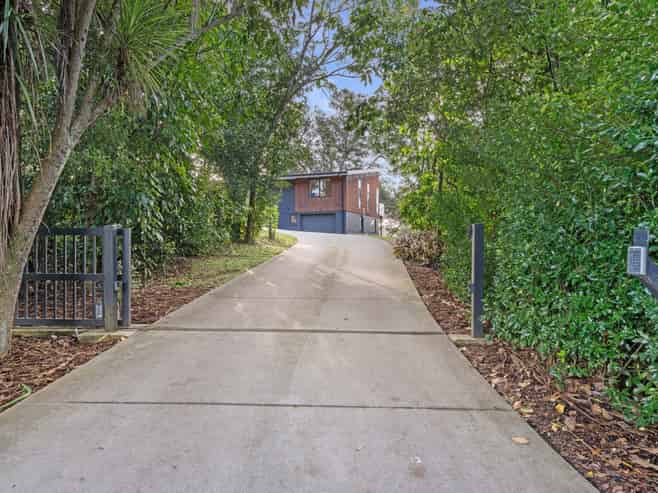 115 Waitangi Falls Road, Glenbrook