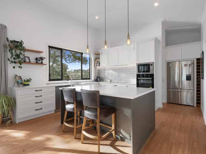 115 Waitangi Falls Road, Glenbrook