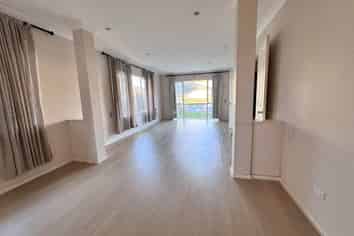 13 Oswald Close, Flat Bush