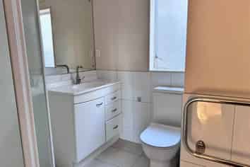 13 Oswald Close, Flat Bush