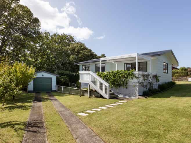 2 Walnut Grove, Omokoroa