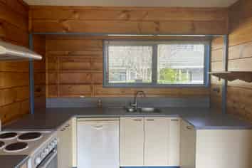 27 Wiremu Street, Redwood