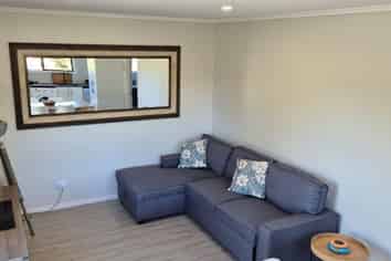 2 Hill Street (Unit), Warkworth