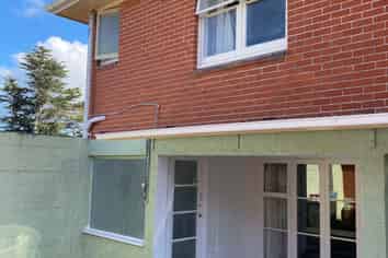 3/13A Fowlds Ave, Sandringham