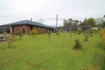 17 Gold Nugget Road, Marsden