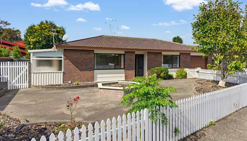 6/39 Swanson Road, Henderson