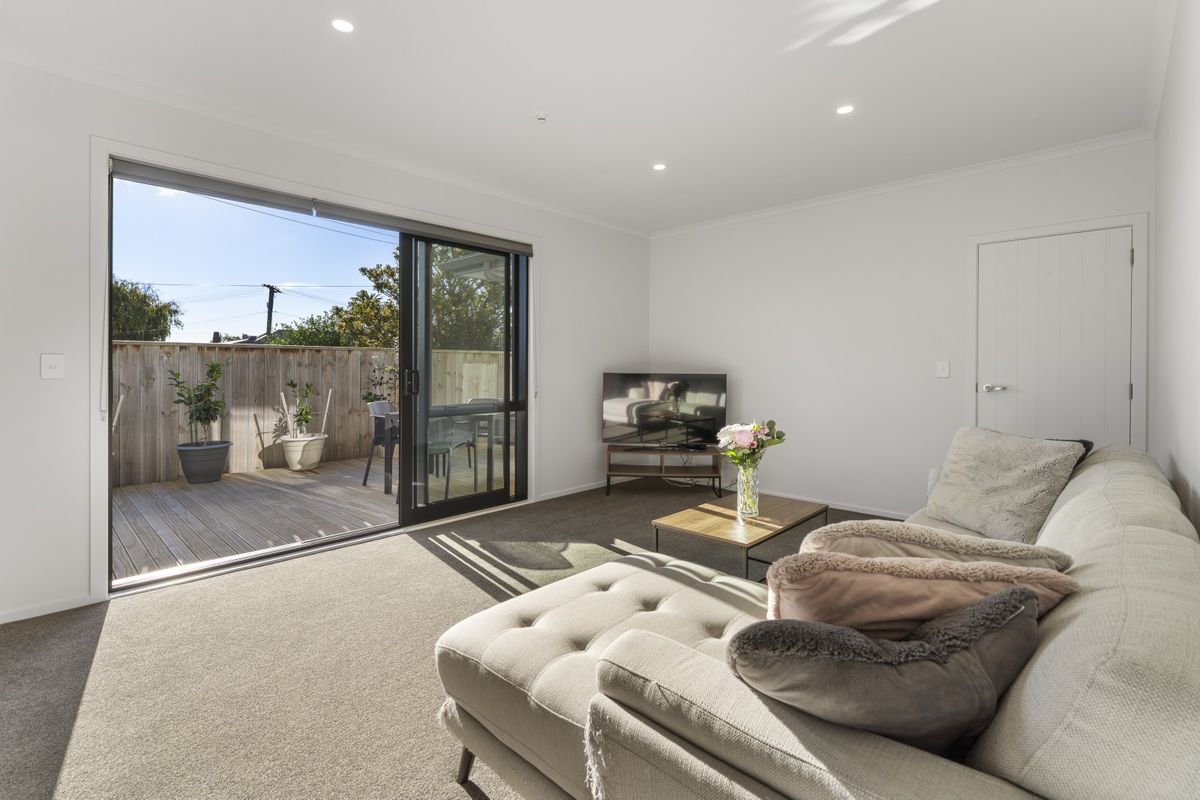 Immaculate, sun-filled with indoor-outdoor flow - Ansicht 5