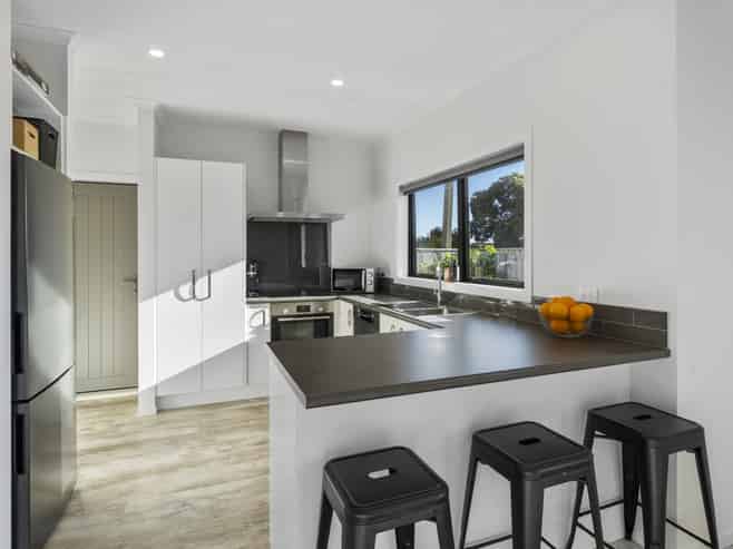 7/17 Waerenga Road, Otaki