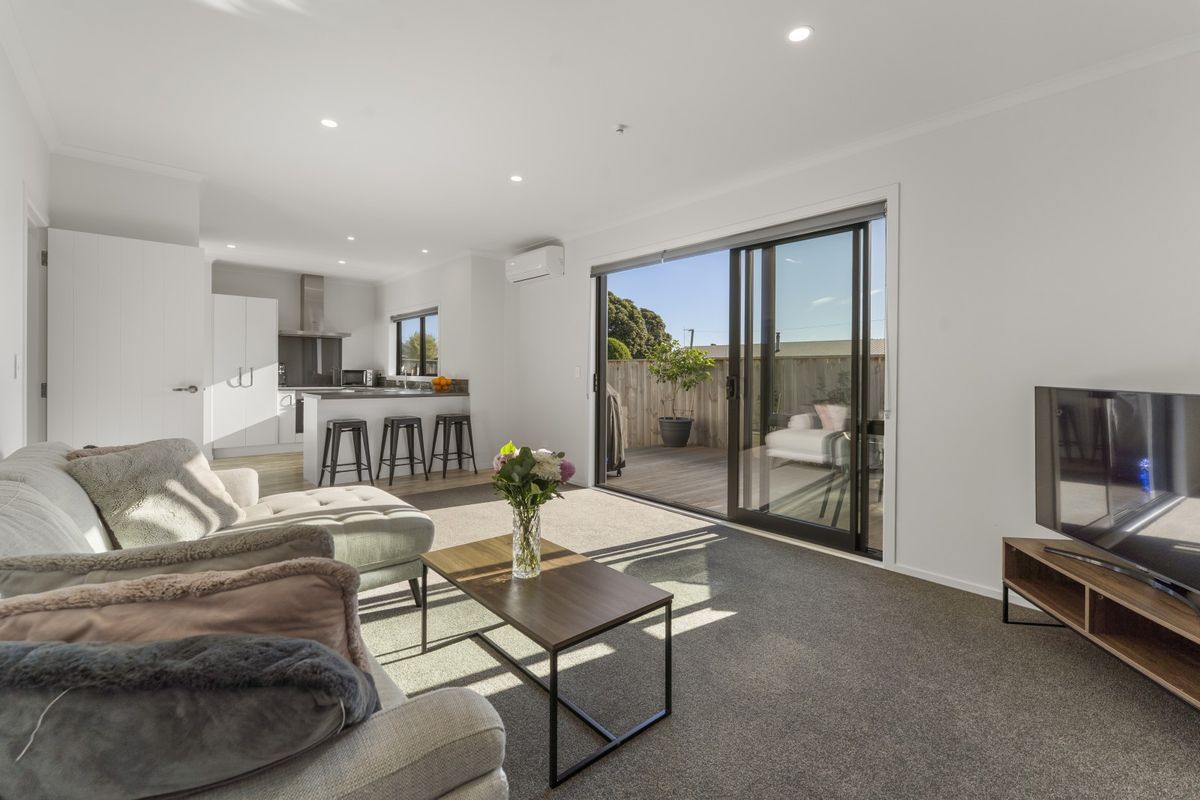 Immaculate, sun-filled with indoor-outdoor flow - Ansicht 3