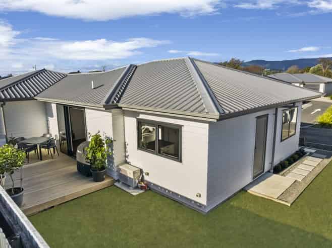 7/17 Waerenga Road, Otaki