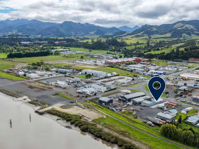 Vacant “entry level” industrial opportunity.