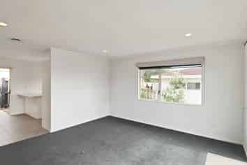 1/44 Barbados Drive, Unsworth Heights