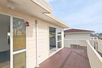 1/44 Barbados Drive, Unsworth Heights