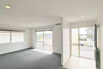 1/44 Barbados Drive, Unsworth Heights