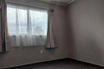 2/6 Bloomfield Place , Onerahi