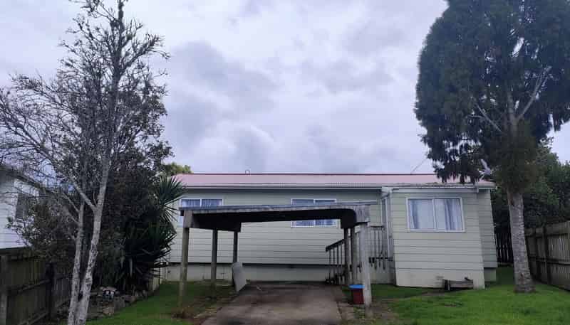 2/6 Bloomfield Place , Onerahi