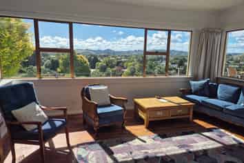 92 Ikitara Road, Whanganui East