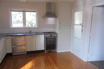 58 Chippendale Crescent, Birkdale