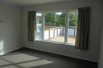 58 Chippendale Crescent, Birkdale