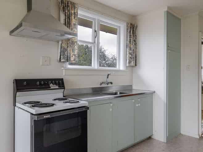 11 Churchill Street, Pahiatua