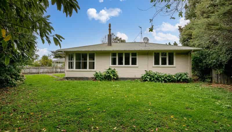 11 Churchill Street, Pahiatua