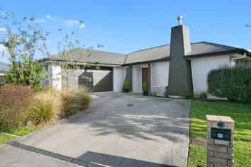 16 Jasmine Place, Cambridge