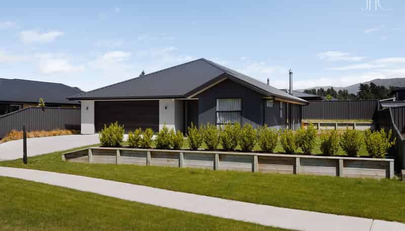 6 Searle Drive, Cromwell