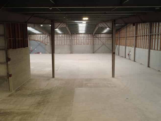 Large Warehouse in Tightly-Held Ngauranga