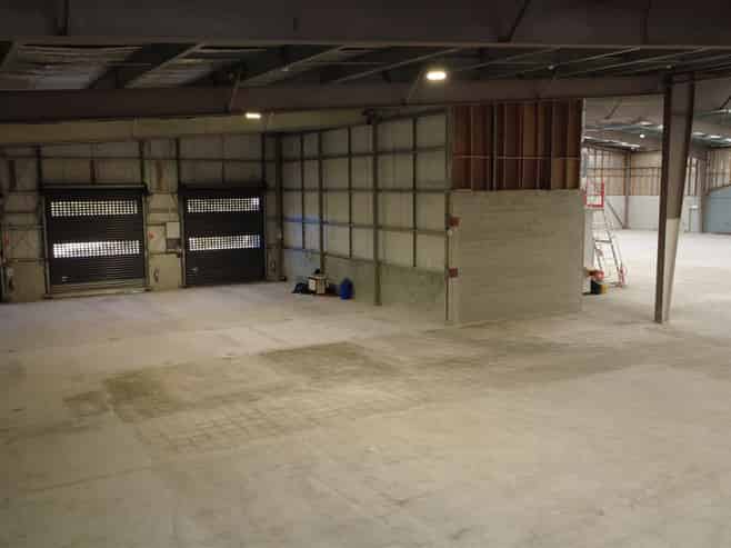 Large Warehouse in Tightly-Held Ngauranga