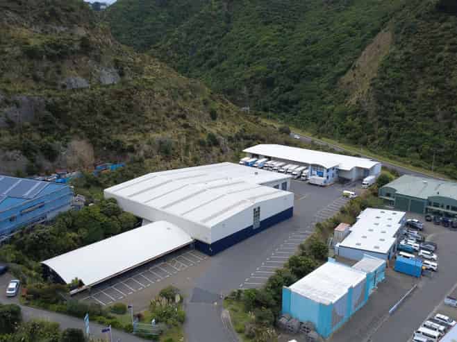 Large Warehouse in Tightly-Held Ngauranga