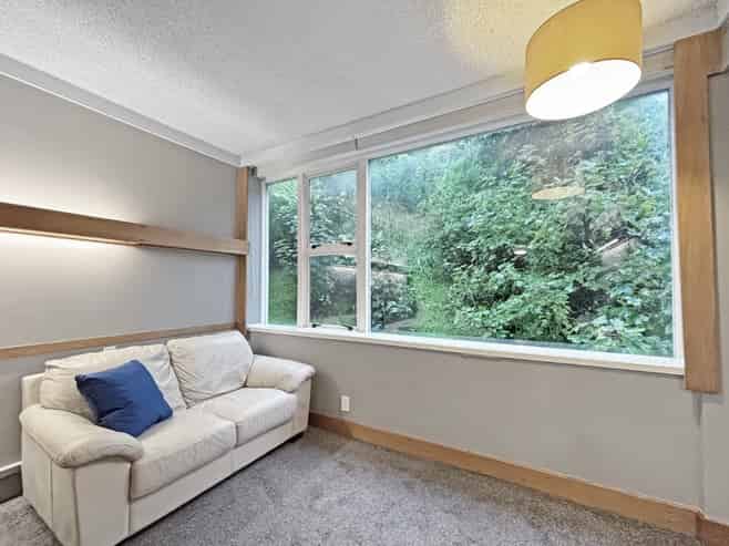 218/20 Glenmore Street, Thorndon