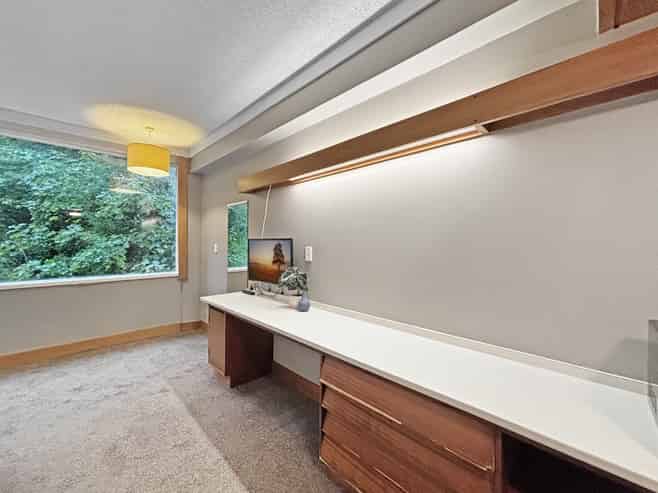 218/20 Glenmore Street, Thorndon