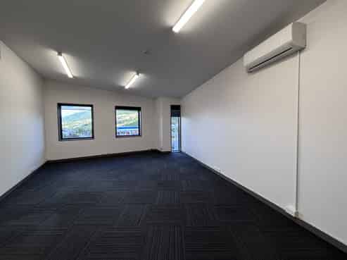 Frankton Village small office