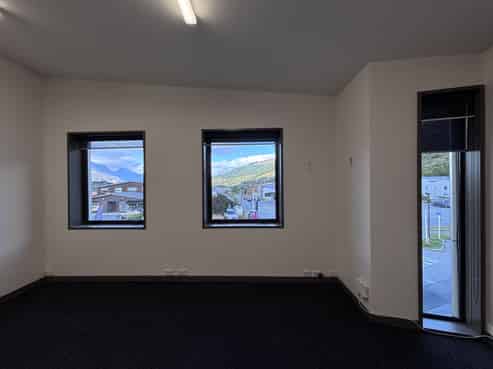 Frankton Village small office