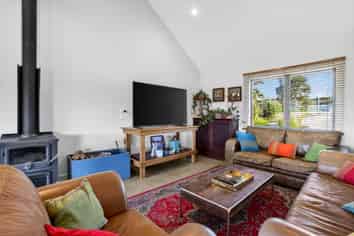 2760 South Head Road, South Head, Helensville