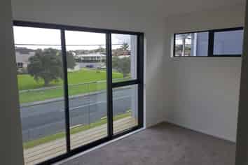 94D Bay Street, Red Beach