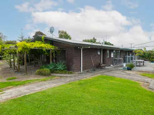 209 Bell Road, Makaraka