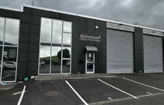 Modern 187sqm Industrial Unit for Lease 