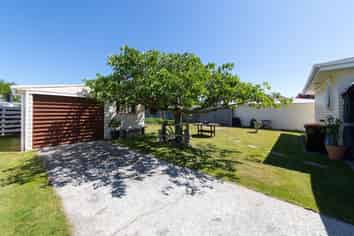 16 Ilford Place, West End