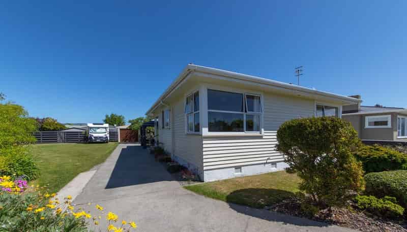 16 Ilford Place, West End