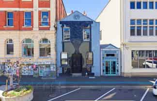 Iconic Drews Avenue opportunity