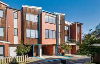 6 Te Rorea Lane, Mount Roskill