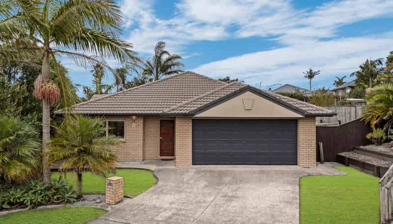 6 Luna Place, Henderson