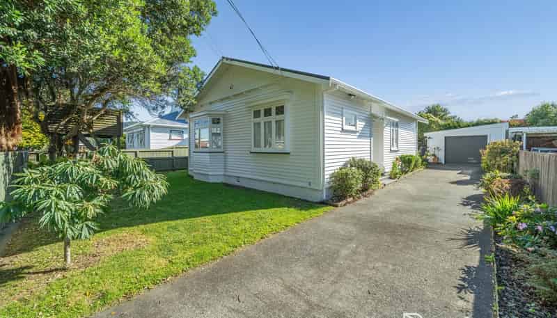 17 Lincoln Avenue, Epuni